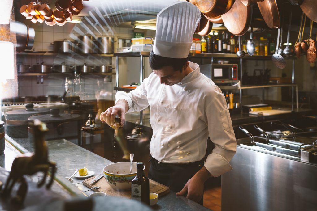 Aménager correctement une cuisine de restaurant.
